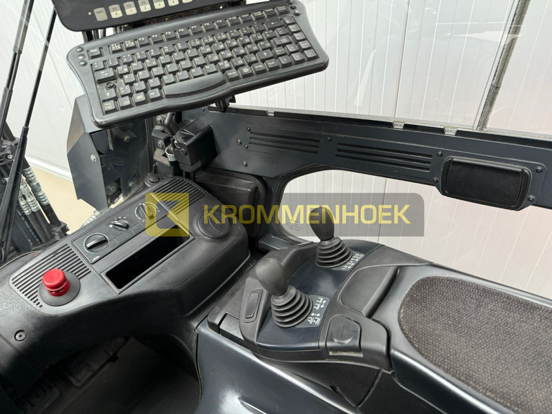 Электропогрузчик Linde E 30 HL-01/600: фото 14