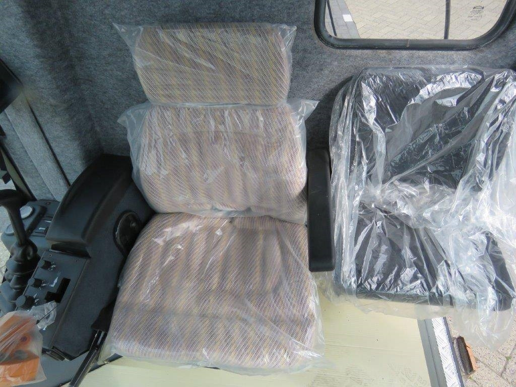 Новый Кабина для Сельскохозяйственной техники CNH Cabine - New Holland TX: фото 34 Новый Кабина для Сельскохозяйственной техники CNH Cabine - New Holland TX: фото 34