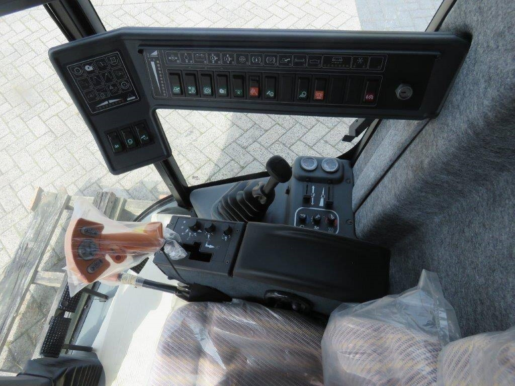 Новый Кабина для Сельскохозяйственной техники CNH Cabine - New Holland TX: фото 20 Новый Кабина для Сельскохозяйственной техники CNH Cabine - New Holland TX: фото 20