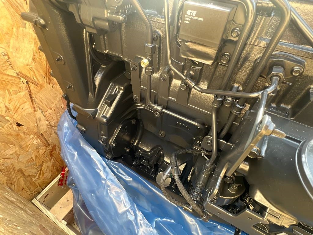 CNH Moteur - FPT Cursor 9 - F2CFE613G - Двигатель для Сельскохозяйственной техники: фото 4 CNH Moteur - FPT Cursor 9 - F2CFE613G - Двигатель для Сельскохозяйственной техники: фото 4