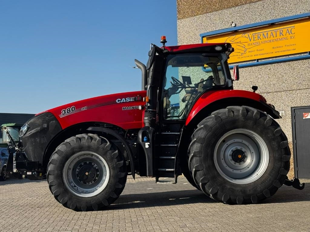 Case IH MAGNUM 380 CVX, AFS Connect, Frontlinkage, 2021! - Трактор: фото 5 Case IH MAGNUM 380 CVX, AFS Connect, Frontlinkage, 2021! - Трактор: фото 5