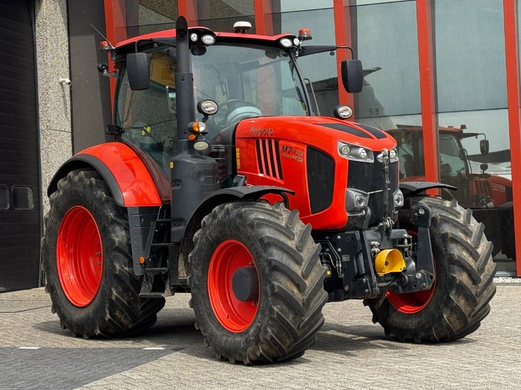 Kubota M7173 P-KVT, GPS RTK, frontlinkage + PTO, 2021!! - Трактор: фото 5 Kubota M7173 P-KVT, GPS RTK, frontlinkage + PTO, 2021!! - Трактор: фото 5