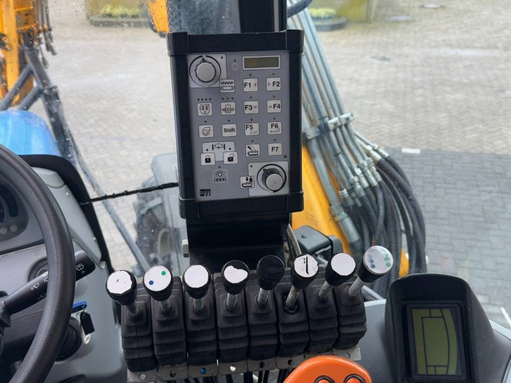 Трактор New Holland T6080 Power Command met Herder MBK513LSH!: фото 27