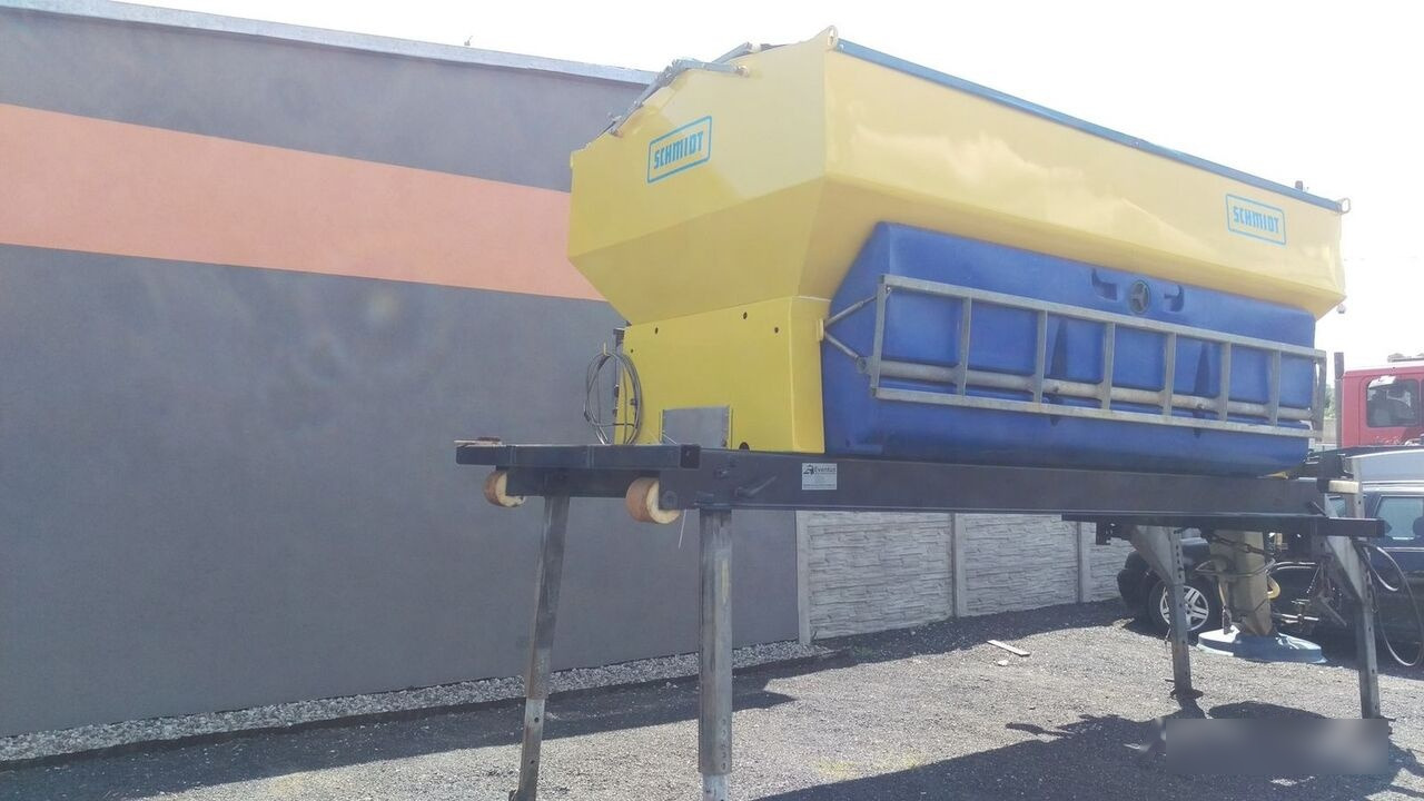 Schmidt STRATOS - Разбрасыватель песка/ Соли для Коммунальной и специальной техники: фото 4 Schmidt STRATOS - Разбрасыватель песка/ Соли для Коммунальной и специальной техники: фото 4