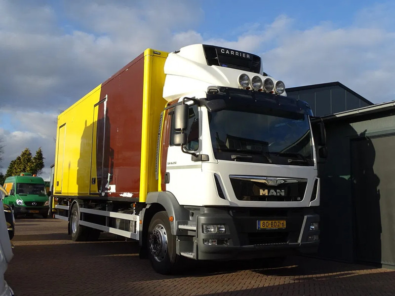 Изотермический грузовик MAN TGM 18.250 E6 CARR SUP 750 CAM LBW 2 TON LOADCAP 10 TON: фото 1