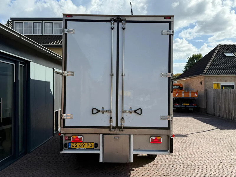 Iveco Daily 40C18 3.0 180PK Aut.Clixtar Koeler 2.6 ton Laadvm. BE License - Тягач: фото 4 Iveco Daily 40C18 3.0 180PK Aut.Clixtar Koeler 2.6 ton Laadvm. BE License - Тягач: фото 4