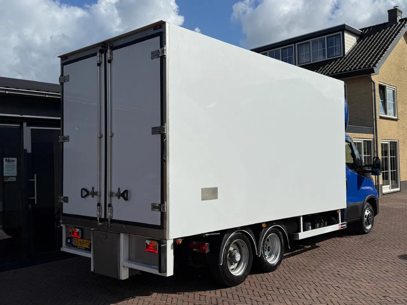 Iveco Daily 40C18 3.0 180PK Aut.Clixtar Koeler 2.6 ton Laadvm. BE License - Тягач: фото 3 Iveco Daily 40C18 3.0 180PK Aut.Clixtar Koeler 2.6 ton Laadvm. BE License - Тягач: фото 3