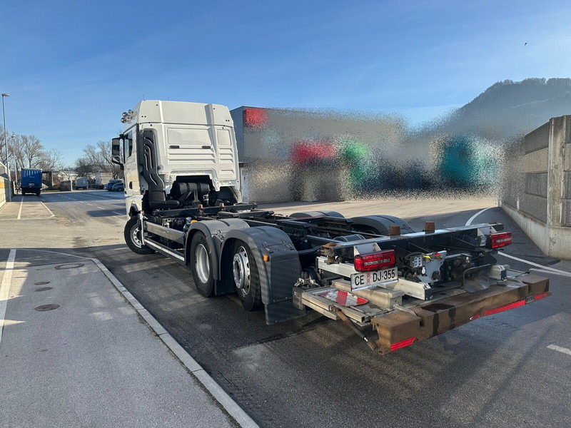 MAN TGX 26.520 LL klima Led - Грузовик-шасси: фото 3 MAN TGX 26.520 LL klima Led - Грузовик-шасси: фото 3