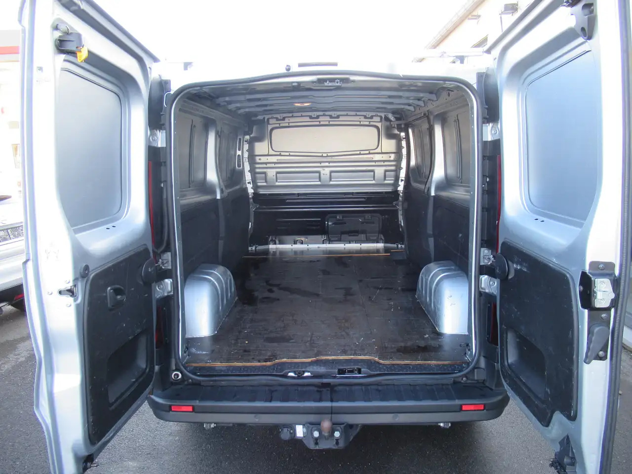 Nissan Primastar L2 150CV airco cruise navi cam 17900€+tva/btw - Цельнометаллический фургон: фото 5 Nissan Primastar L2 150CV airco cruise navi cam 17900€+tva/btw - Цельнометаллический фургон: фото 5