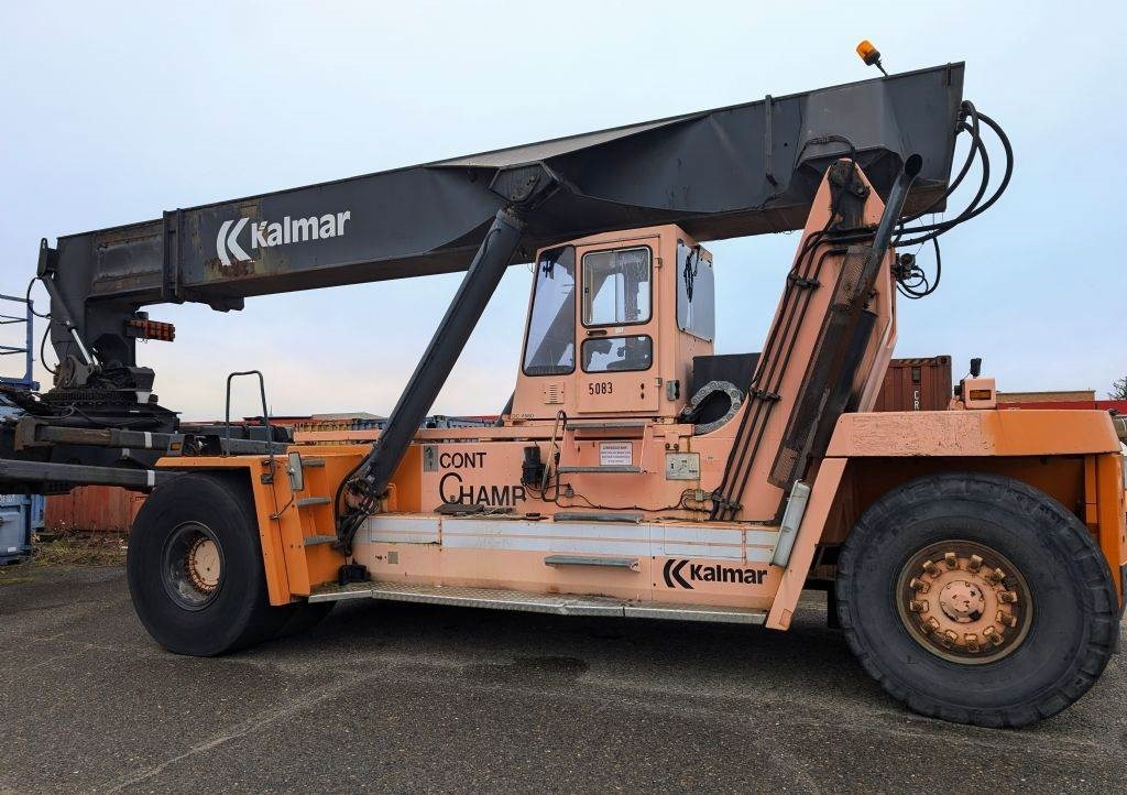 Kalmar DC4560RC4 - Ричстакер: фото 1 Kalmar DC4560RC4 - Ричстакер: фото 1