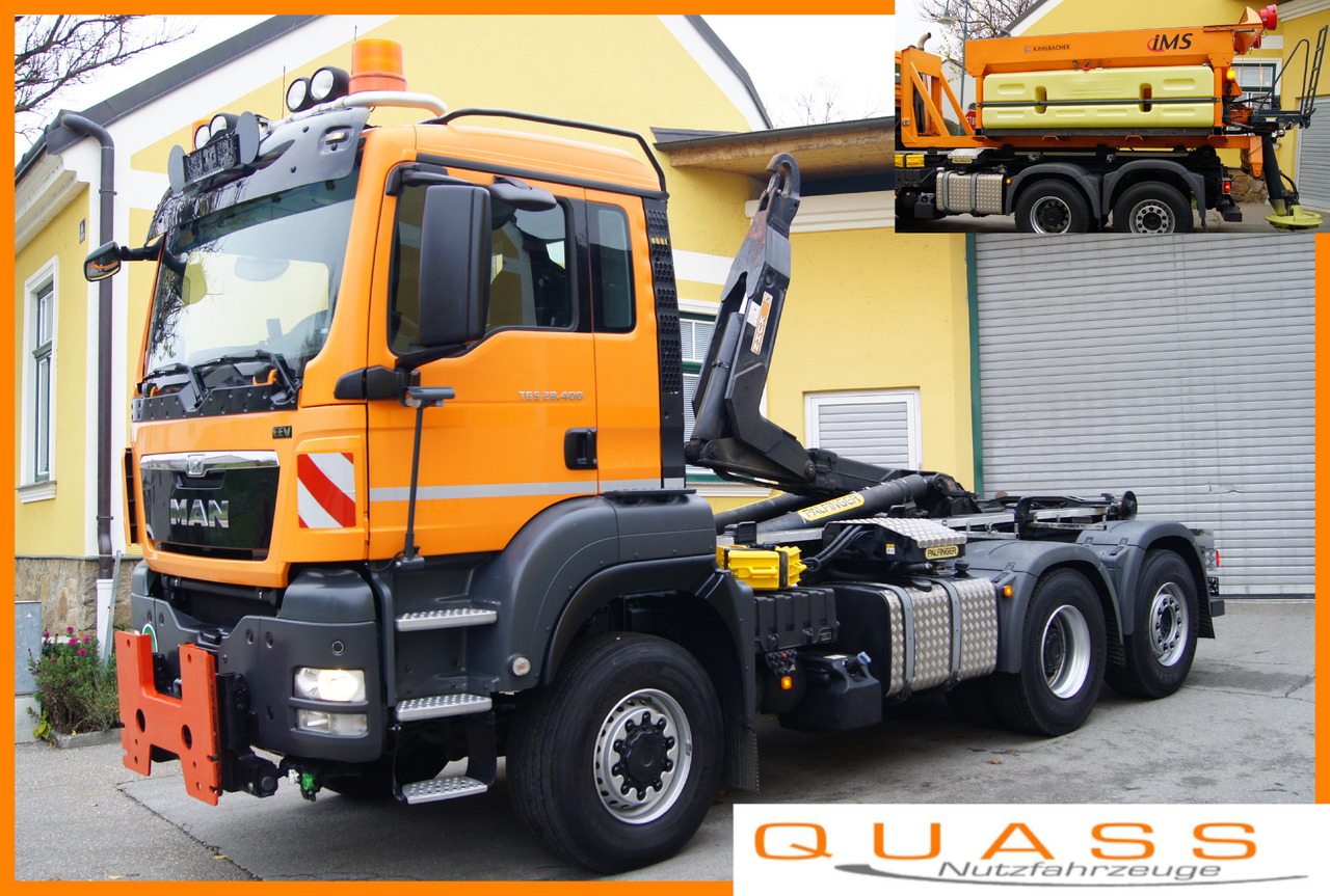 MAN TGS 28.400 BL 6x4-4/TÜV/PALIFT/Winterdienst/Salzstreuer/Streuer/Schneepflug - Самосвал: фото 1 MAN TGS 28.400 BL 6x4-4/TÜV/PALIFT/Winterdienst/Salzstreuer/Streuer/Schneepflug - Самосвал: фото 1