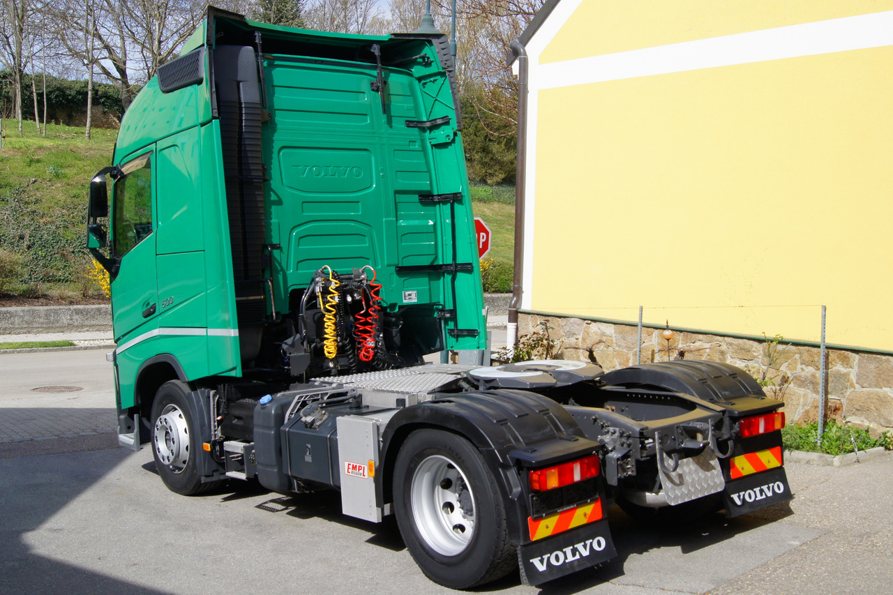 Volvo FH 500/Hydraulik/Retarder/Spoiler/422tkm/TÜV/E6 - Тягач: фото 3 Volvo FH 500/Hydraulik/Retarder/Spoiler/422tkm/TÜV/E6 - Тягач: фото 3