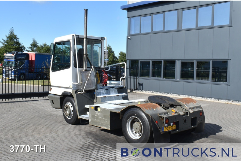 Terberg YT222 4x2 | TERMINAL TRUCK * NL KENTEKEN - Терминальный тягач: фото 4 Terberg YT222 4x2 | TERMINAL TRUCK * NL KENTEKEN - Терминальный тягач: фото 4