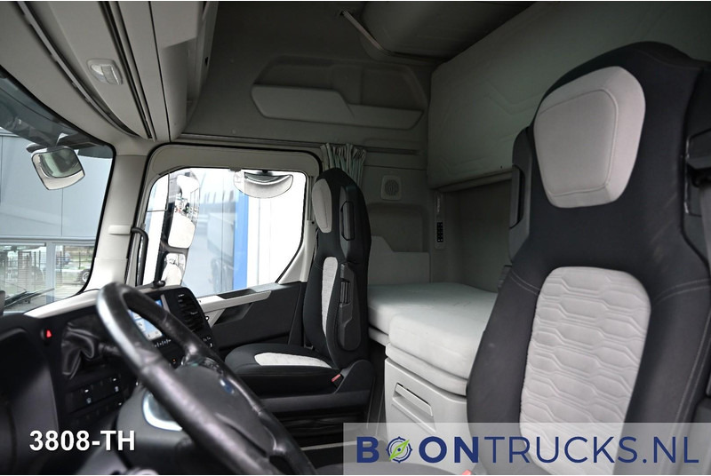 Ford F-MAX 500 4x2 | EURO6 * 2x FUEL TANK * ACC * 2x AVAILABLE - Тягач: фото 2 Ford F-MAX 500 4x2 | EURO6 * 2x FUEL TANK * ACC * 2x AVAILABLE - Тягач: фото 2