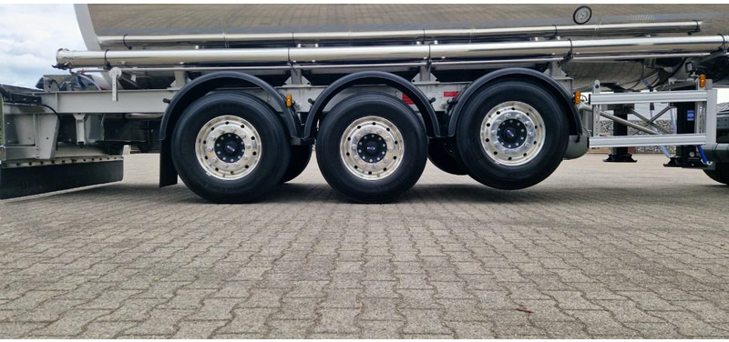Magyar 32000 liter levensmiddelen tankoplegger NEW/NIEUW/NEU - Полуприцеп-цистерна: фото 5 Magyar 32000 liter levensmiddelen tankoplegger NEW/NIEUW/NEU - Полуприцеп-цистерна: фото 5