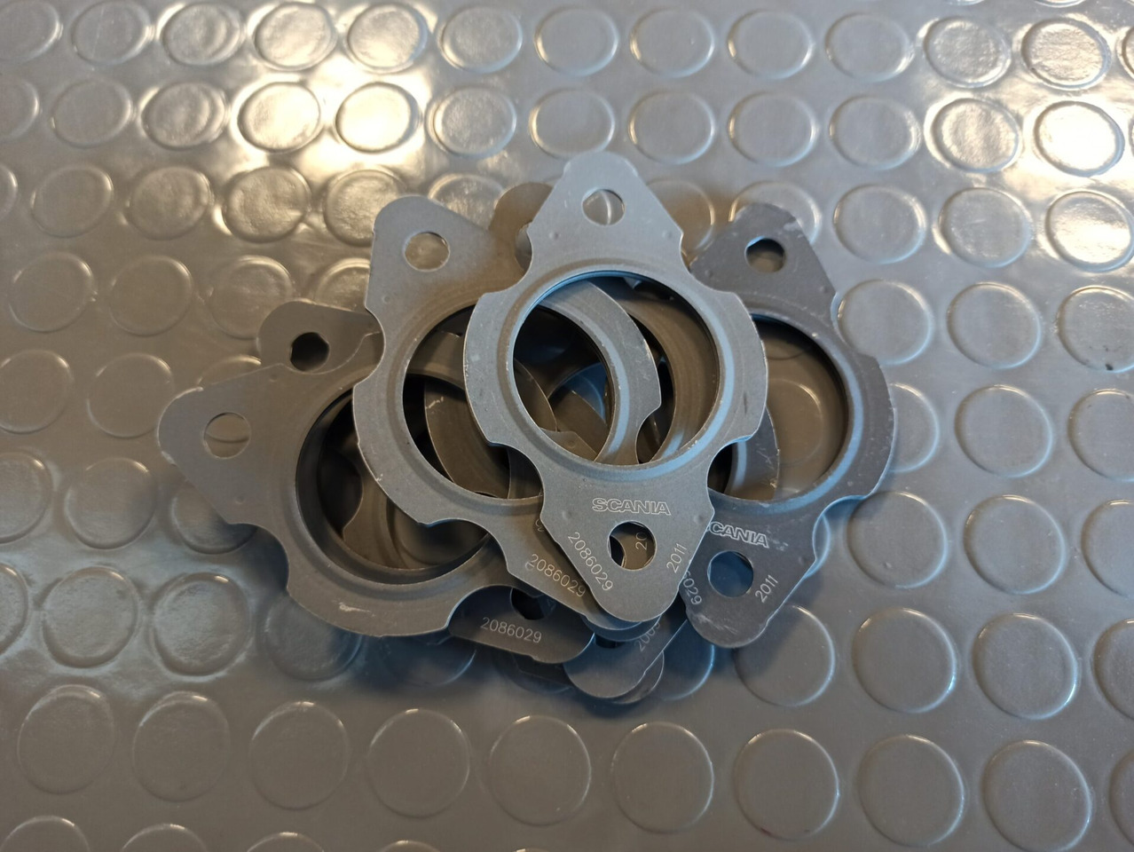 SCANIA EXHAUST MANIFOLD GASKET - 2086029 - Выпускной коллектор для Грузовиков: фото 1 SCANIA EXHAUST MANIFOLD GASKET - 2086029 - Выпускной коллектор для Грузовиков: фото 1