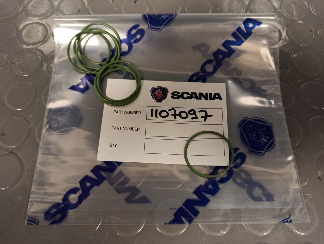 SCANIA O-RING 1107097 - Поршень/ Кольцо/ Втулка для Грузовиков: фото 1 SCANIA O-RING 1107097 - Поршень/ Кольцо/ Втулка для Грузовиков: фото 1