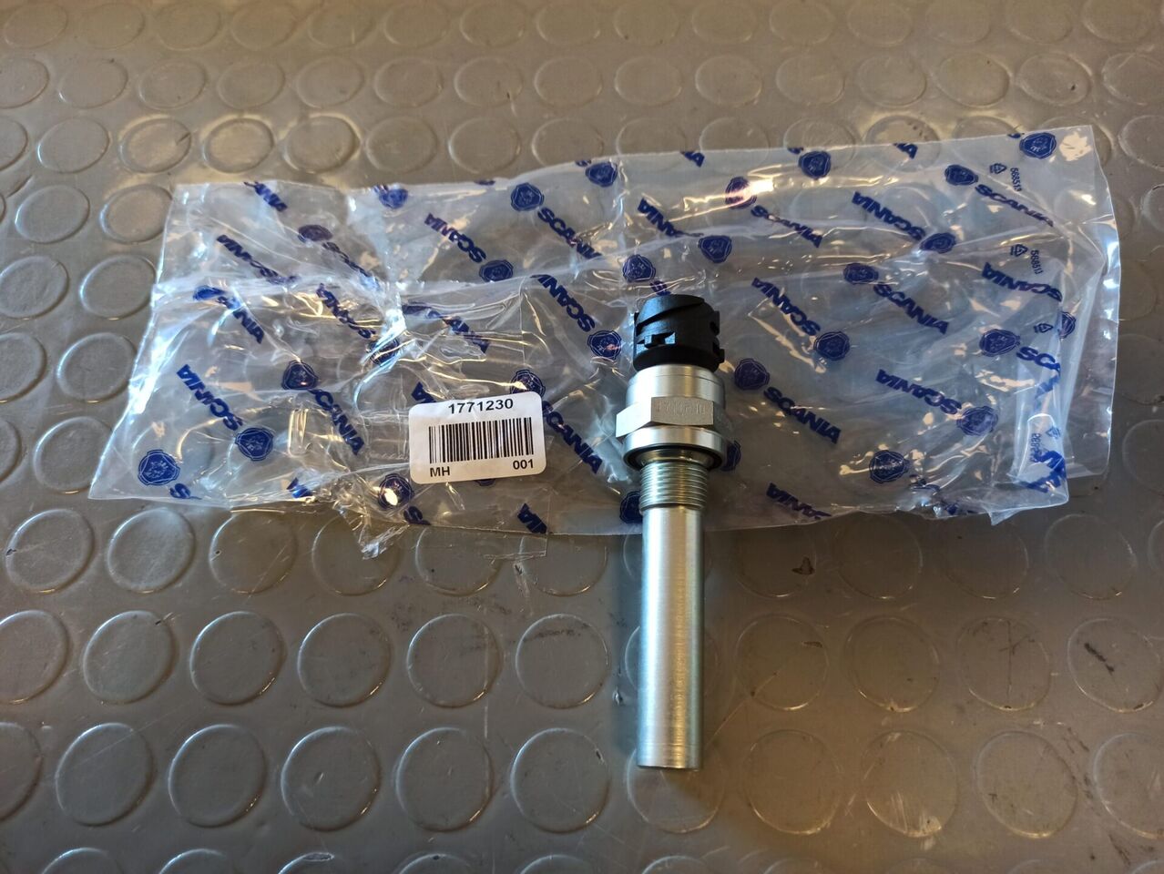 SCANIA ROTATIONAL SPEED SENSOR 1771230 - Сенсор для Грузовиков: фото 1 SCANIA ROTATIONAL SPEED SENSOR 1771230 - Сенсор для Грузовиков: фото 1