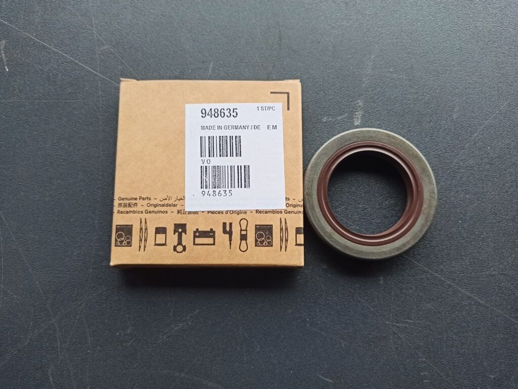 VOLVO SEAL RING 948635 - Коробка передач и запчасти для Грузовиков: фото 2 VOLVO SEAL RING 948635 - Коробка передач и запчасти для Грузовиков: фото 2