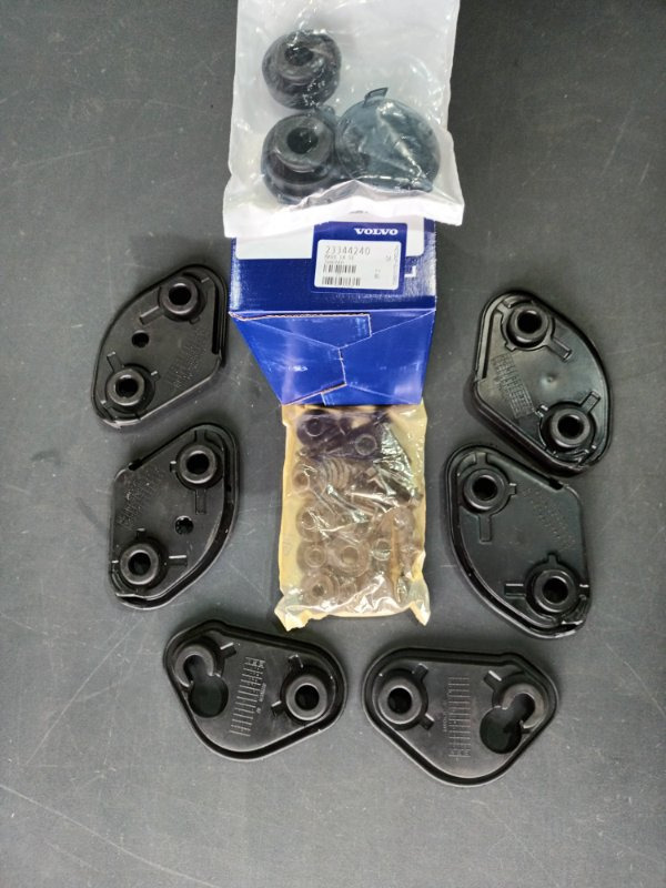 VOLVO SUN VISOR KIT 23344240 - Солнцезащитный козырек для Грузовиков: фото 2 VOLVO SUN VISOR KIT 23344240 - Солнцезащитный козырек для Грузовиков: фото 2