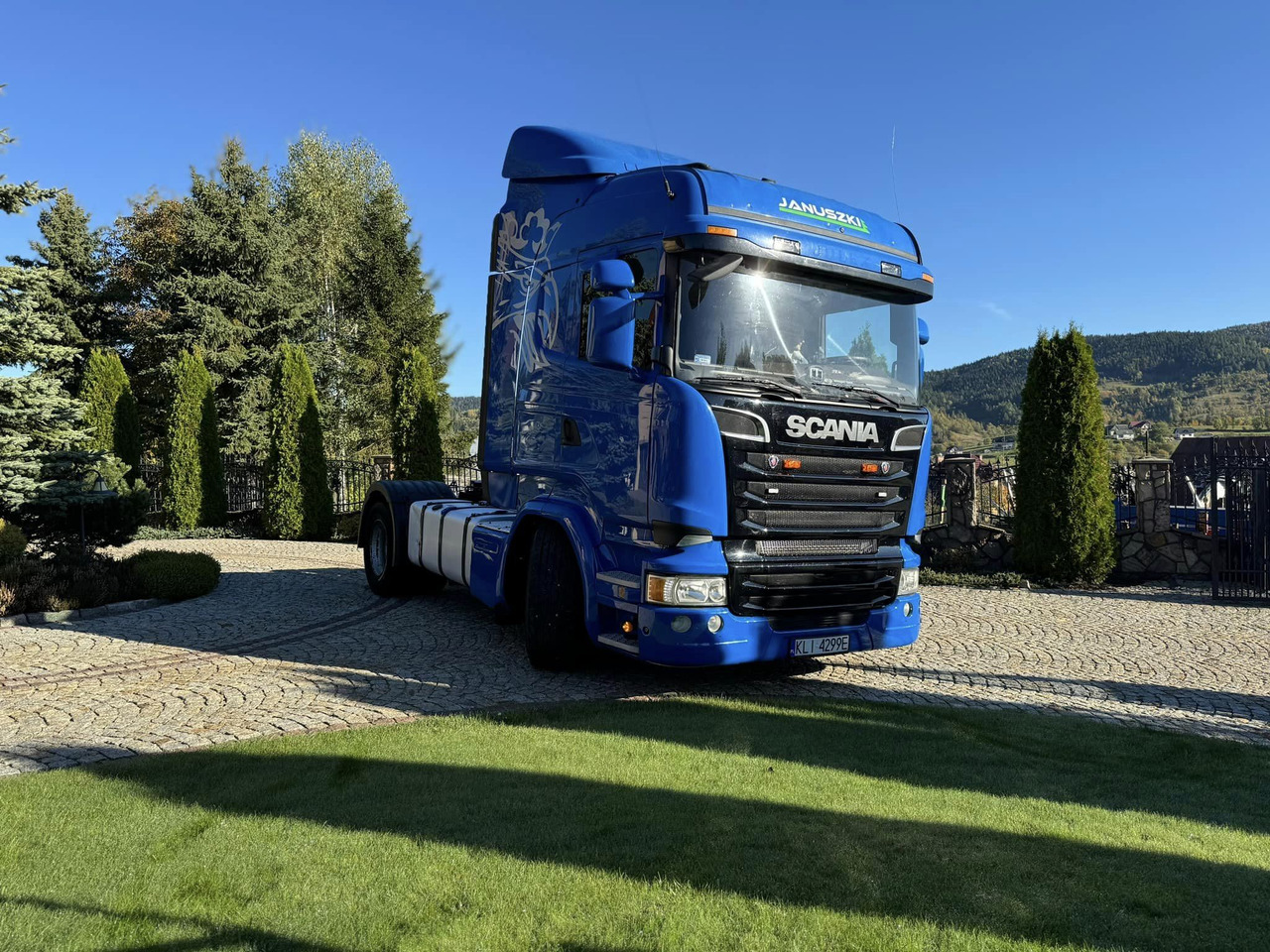 Тягач SCANIA R410: фото 1