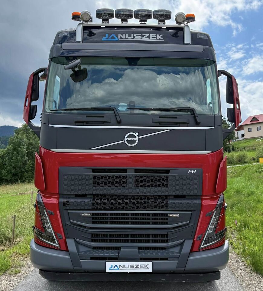 VOLVO FH 540 - Лесовоз: фото 3 VOLVO FH 540 - Лесовоз: фото 3