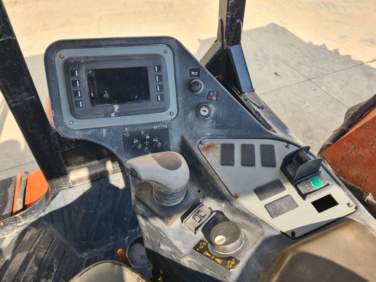 Траншеекопатель DITCH WITCH RT125: фото 16