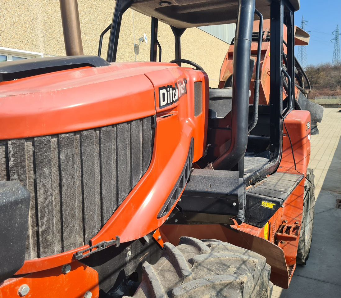 Траншеекопатель DITCH WITCH RT125: фото 23