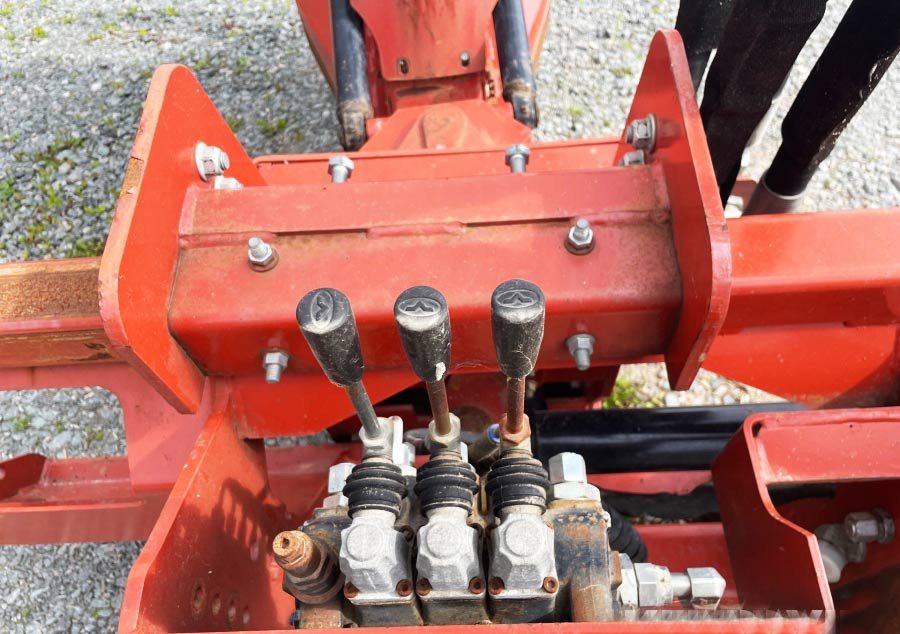 Траншеекопатель DITCH WITCH RT55: фото 10 Траншеекопатель DITCH WITCH RT55: фото 10