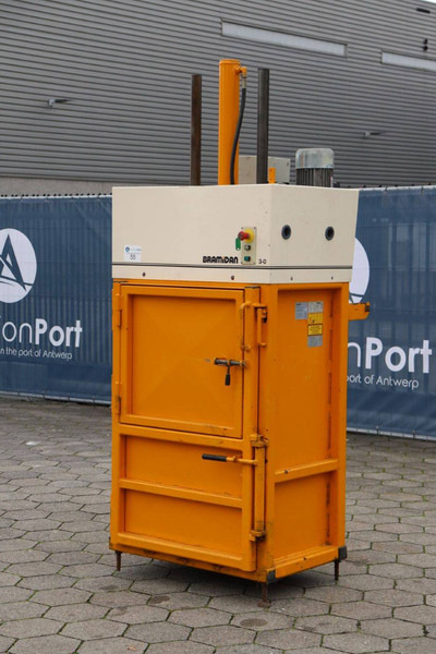 3-0 - Аккумулятор: фото 4 3-0 - Аккумулятор: фото 4