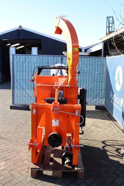 Agri Implement W.FC130E - Измельчитель древесины: фото 5 Agri Implement W.FC130E - Измельчитель древесины: фото 5