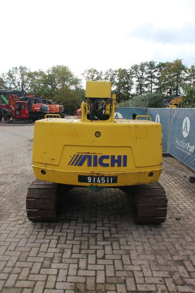 Aichi SR123/ISF403 - Телескопический подъемник: фото 5 Aichi SR123/ISF403 - Телескопический подъемник: фото 5