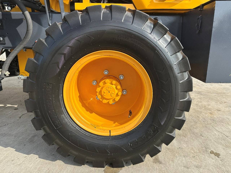 Колёсный погрузчик BLANCHE TW36: фото 14 Колёсный погрузчик BLANCHE TW36: фото 14