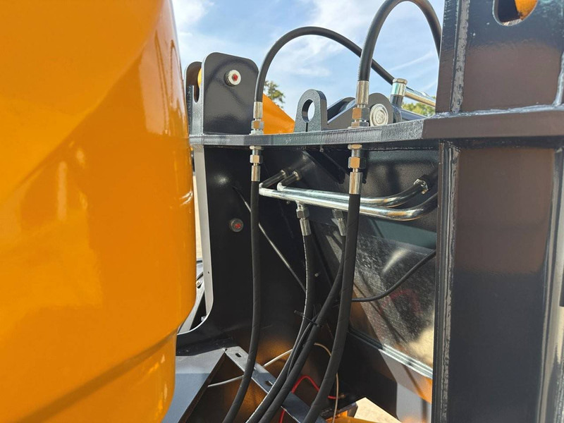 Колёсный погрузчик BLANCHE TW36: фото 20 Колёсный погрузчик BLANCHE TW36: фото 20