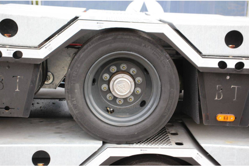 Новый Низкорамный полуприцеп Bull Trailers: фото 16 Новый Низкорамный полуприцеп Bull Trailers: фото 16