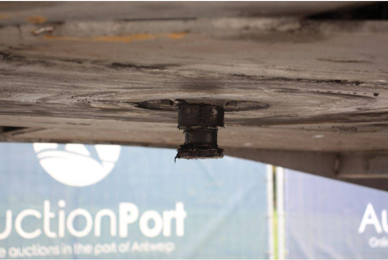 Новый Низкорамный полуприцеп Bull Trailers: фото 11 Новый Низкорамный полуприцеп Bull Trailers: фото 11