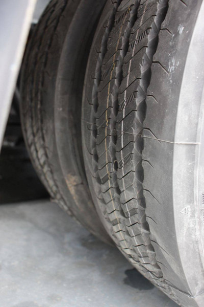 Новый Низкорамный полуприцеп Bull Trailers: фото 18 Новый Низкорамный полуприцеп Bull Trailers: фото 18