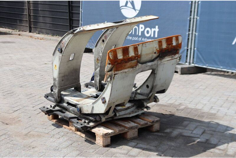 CASCADE 38H-RCF-4A-0130 R1 - Грейфер для Сельскохозяйственной техники: фото 4 CASCADE 38H-RCF-4A-0130 R1 - Грейфер для Сельскохозяйственной техники: фото 4