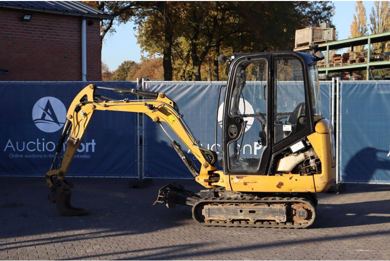 Caterpillar 301.7D - Гусеничный экскаватор: фото 3 Caterpillar 301.7D - Гусеничный экскаватор: фото 3