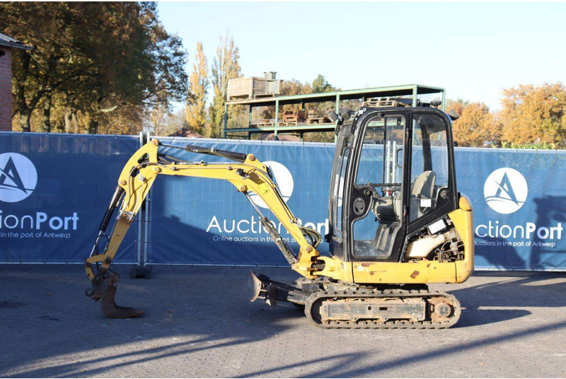 Caterpillar 301.7D - Гусеничный экскаватор: фото 1 Caterpillar 301.7D - Гусеничный экскаватор: фото 1