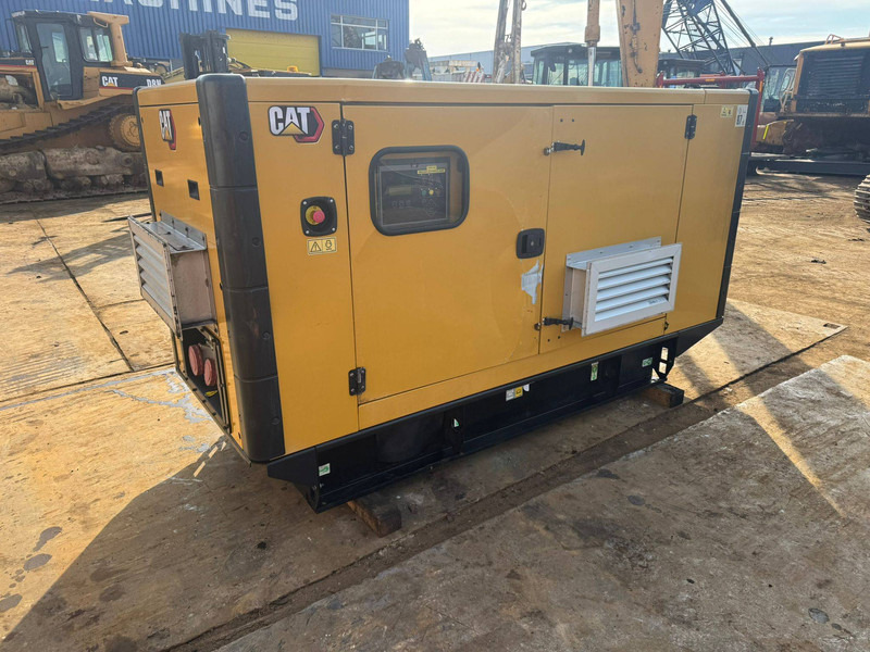 Caterpillar 3054C - Электрогенератор: фото 2 Caterpillar 3054C - Электрогенератор: фото 2
