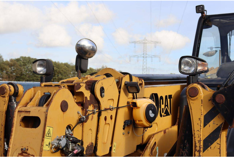 Телескопический погрузчик Caterpillar TH580B: фото 17