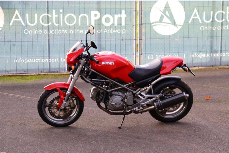 Ducati Monster 600 - Мотоцикл: фото 1 Ducati Monster 600 - Мотоцикл: фото 1