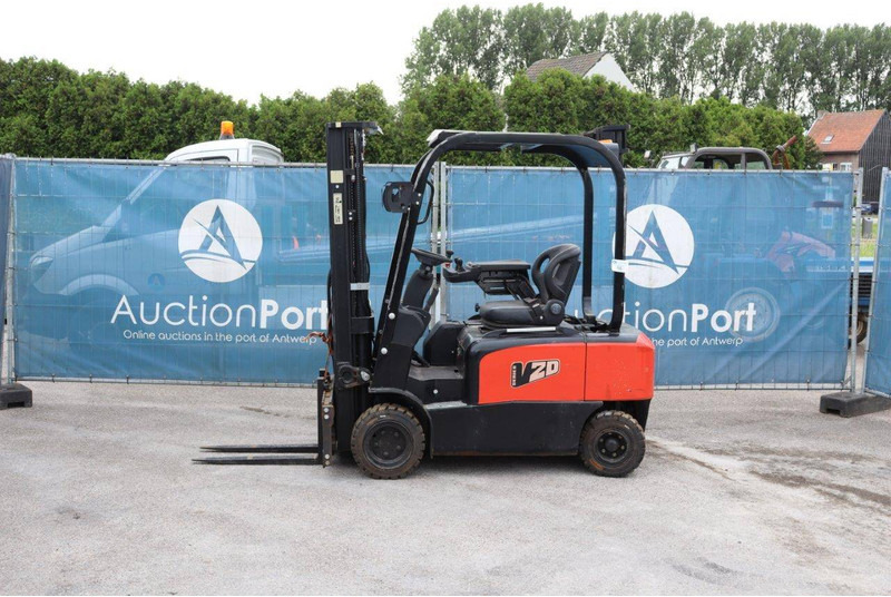 EP CPD20FVD8-TW-C - Электропогрузчик: фото 1 EP CPD20FVD8-TW-C - Электропогрузчик: фото 1