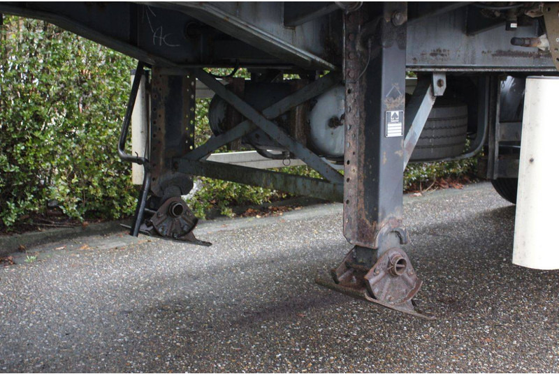 Полуприцеп бортовой/ Платформа Floor FLO 17 30H2: фото 13 Полуприцеп бортовой/ Платформа Floor FLO 17 30H2: фото 13