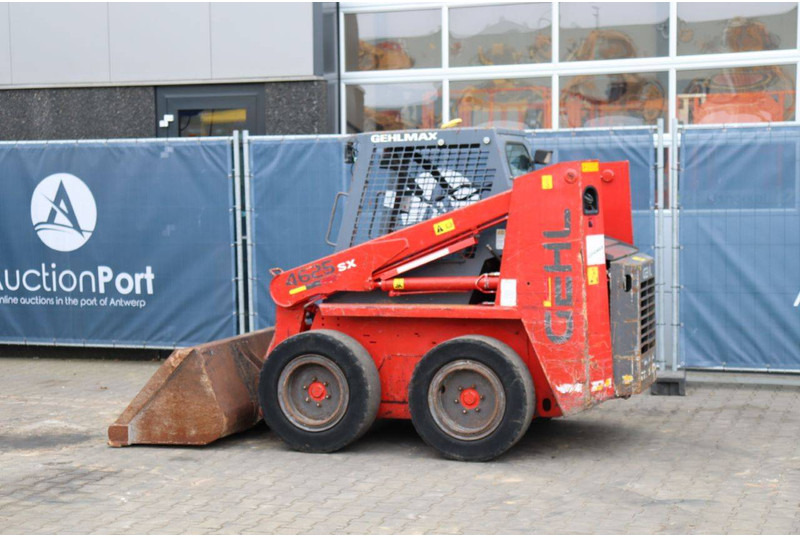 Gehl SL4625 - Колёсный погрузчик: фото 3 Gehl SL4625 - Колёсный погрузчик: фото 3