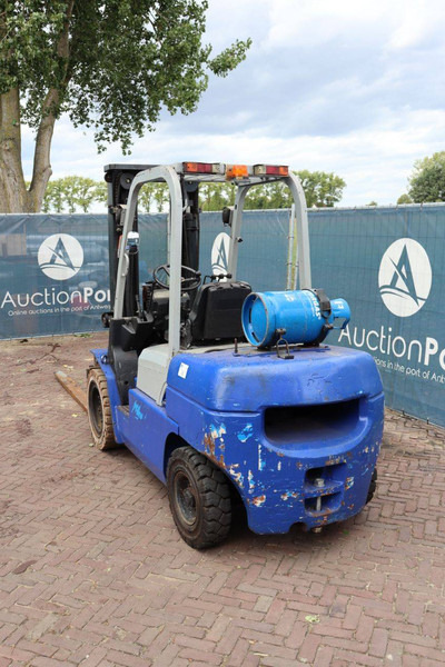 Hangcha CPQD35N RW11A-Y - Газовый погрузчик: фото 4 Hangcha CPQD35N RW11A-Y - Газовый погрузчик: фото 4