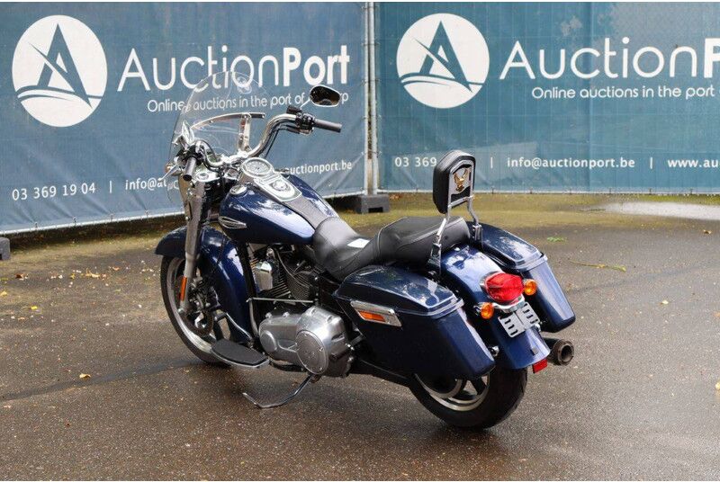 Harley-Davidson Dyna Switchback - Мотоцикл: фото 4 Harley-Davidson Dyna Switchback - Мотоцикл: фото 4