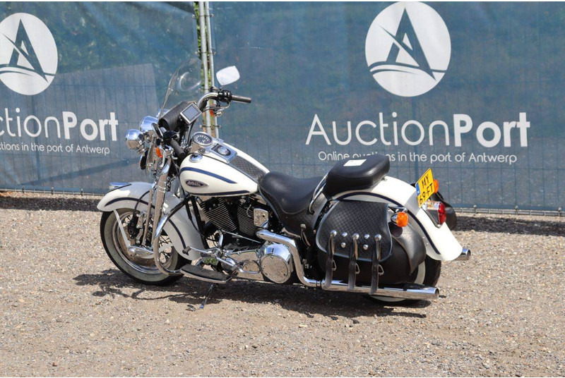 Harley-Davidson Heritage Springer - Мотоцикл: фото 3 Harley-Davidson Heritage Springer - Мотоцикл: фото 3