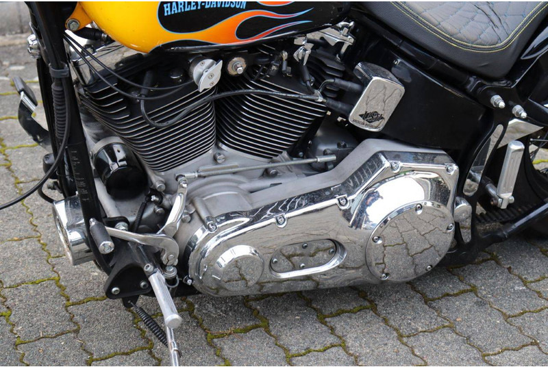 Мотоцикл Harley-Davidson Soft Tail FXSTB: фото 17